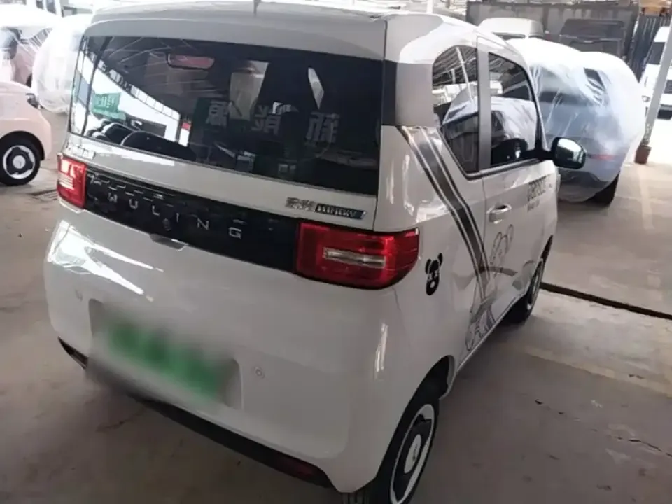 Wuling MINIEV