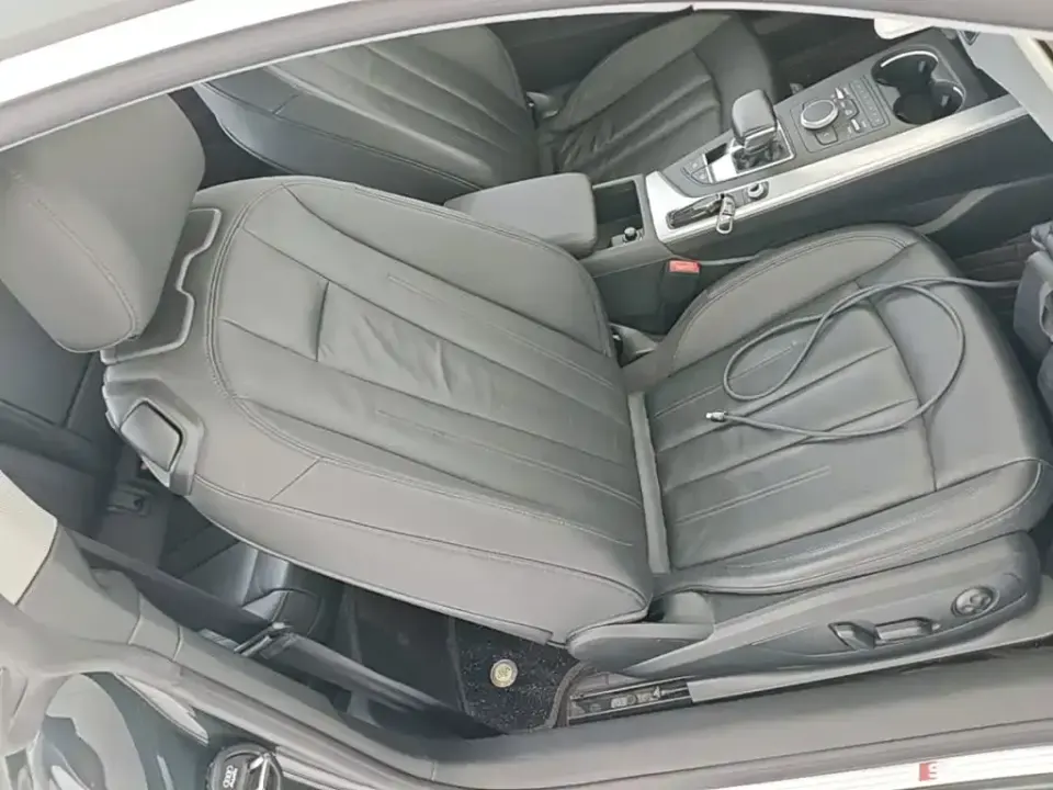 Audi A5 (Import)