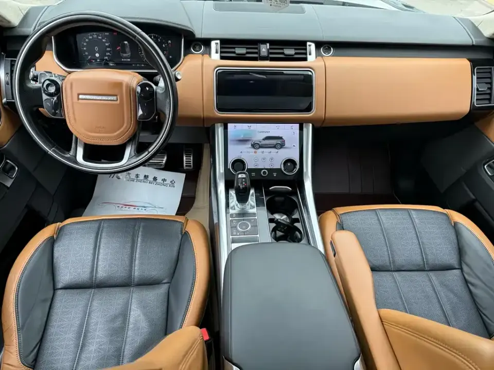 Land Rover Sport