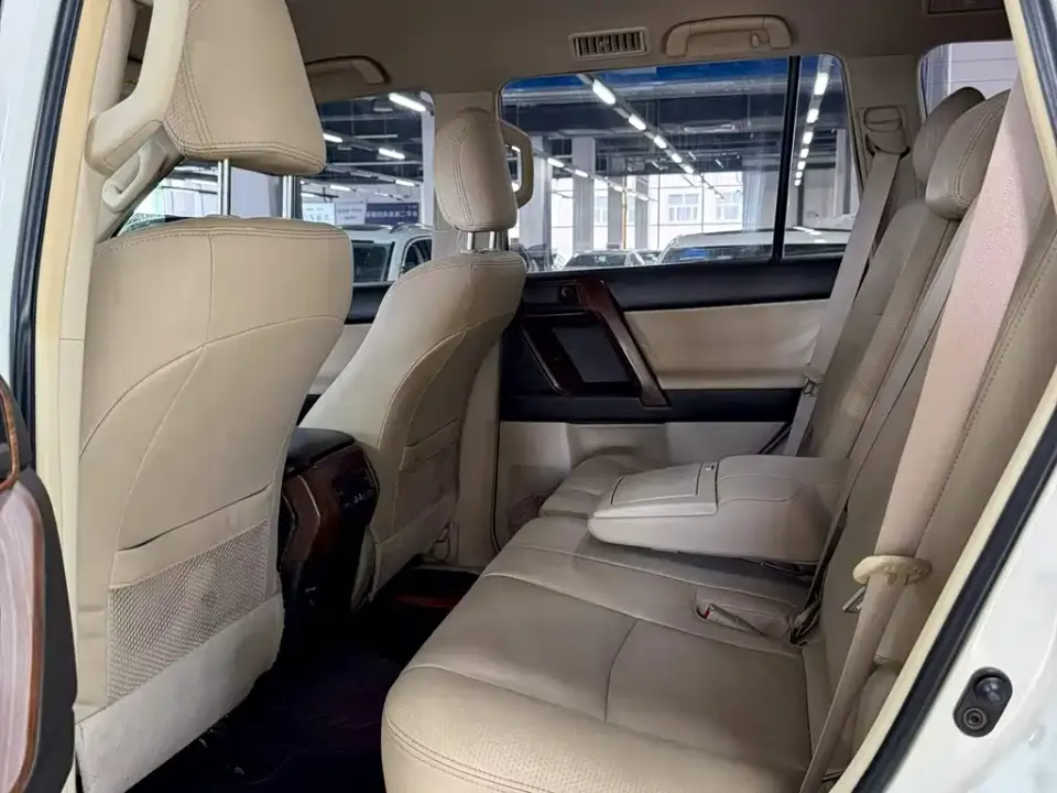 Toyota Prado (Import)