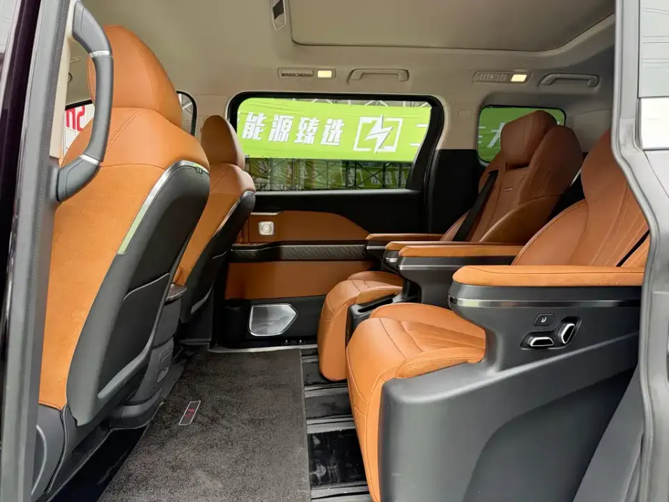 Hongqi Hongqi HQ9 PHEV