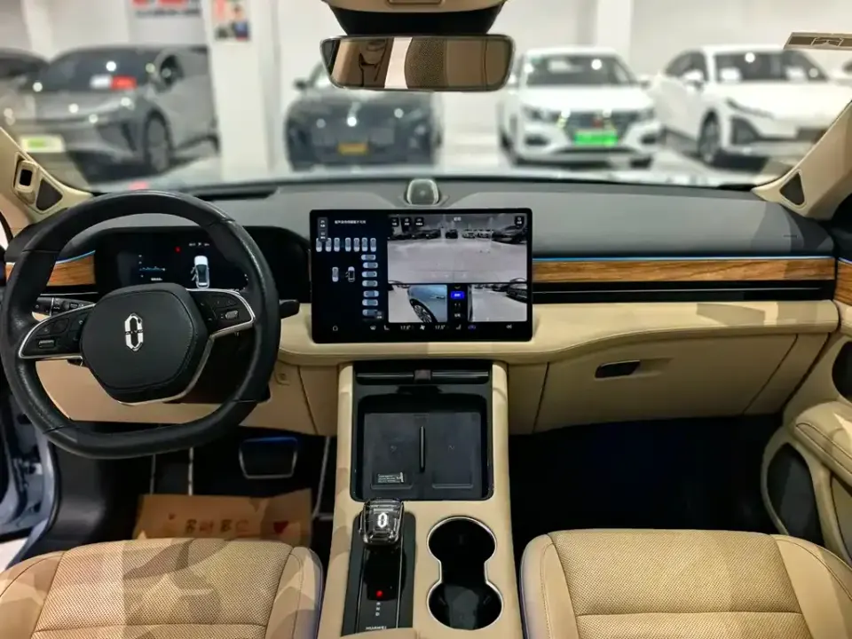 AITO AITO M5