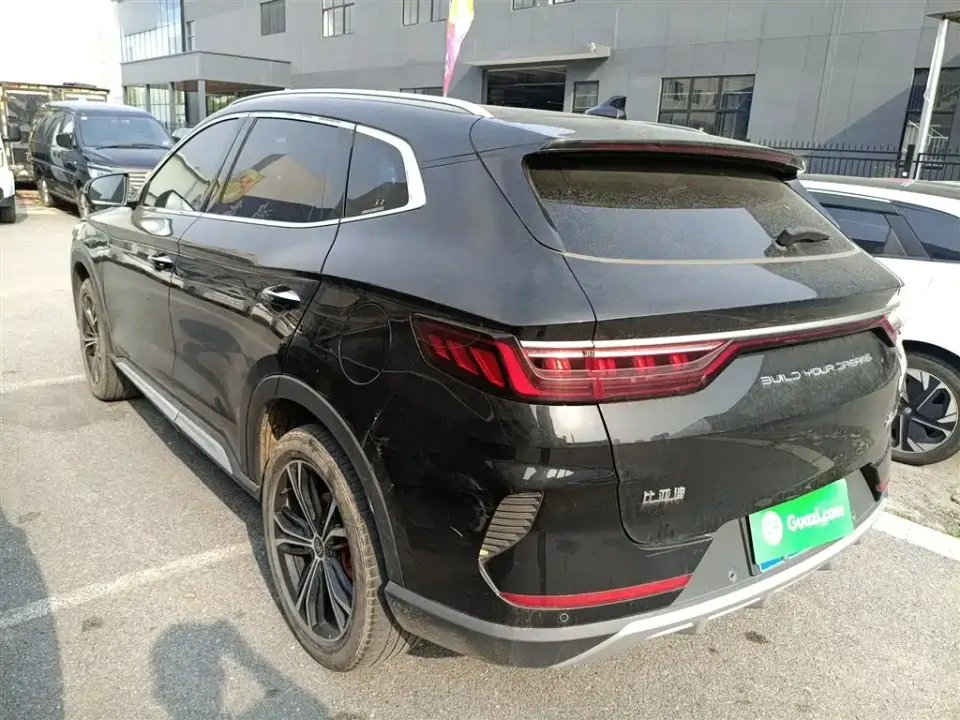 BYD PLUS