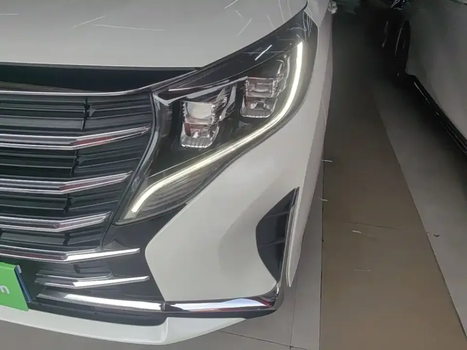 GAC Trumpchi M8