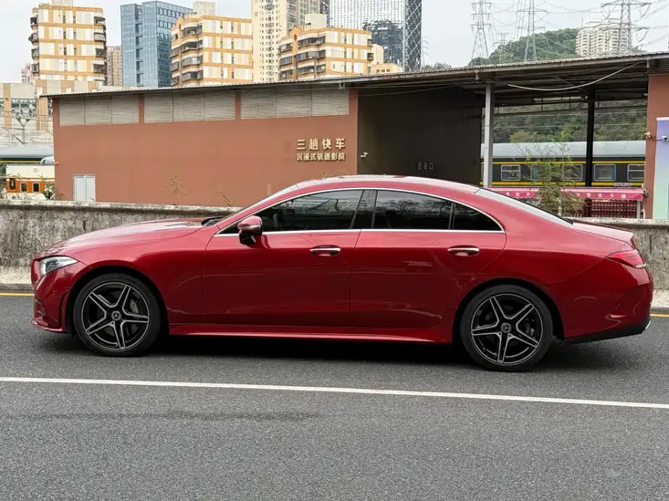 Mercedes-Benz CLS
