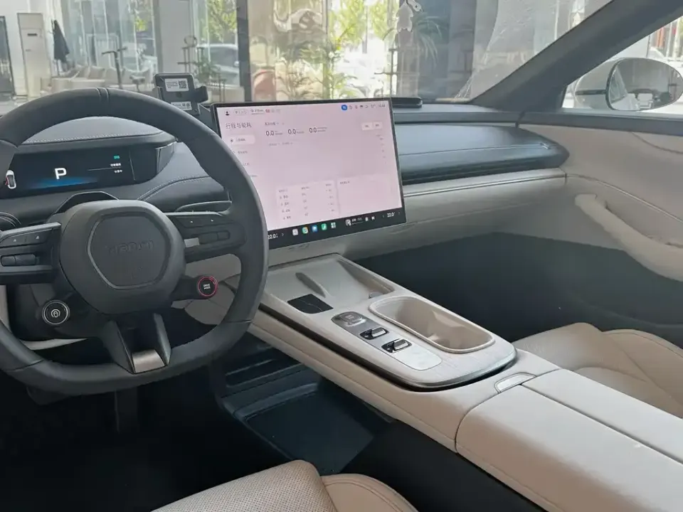 Xiaomi SU7