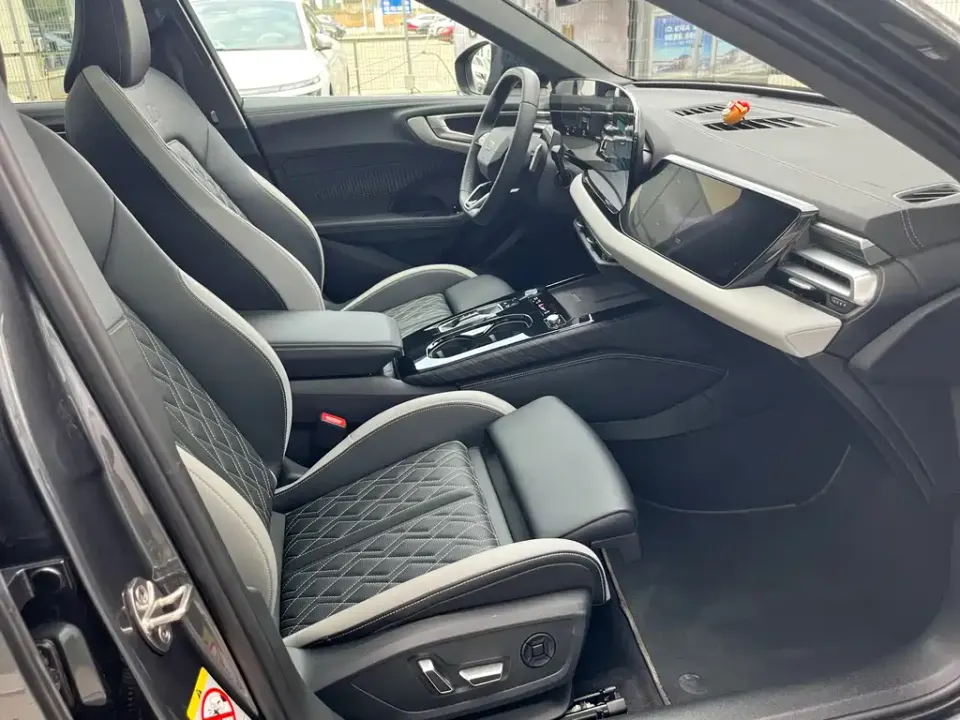 Audi A5L