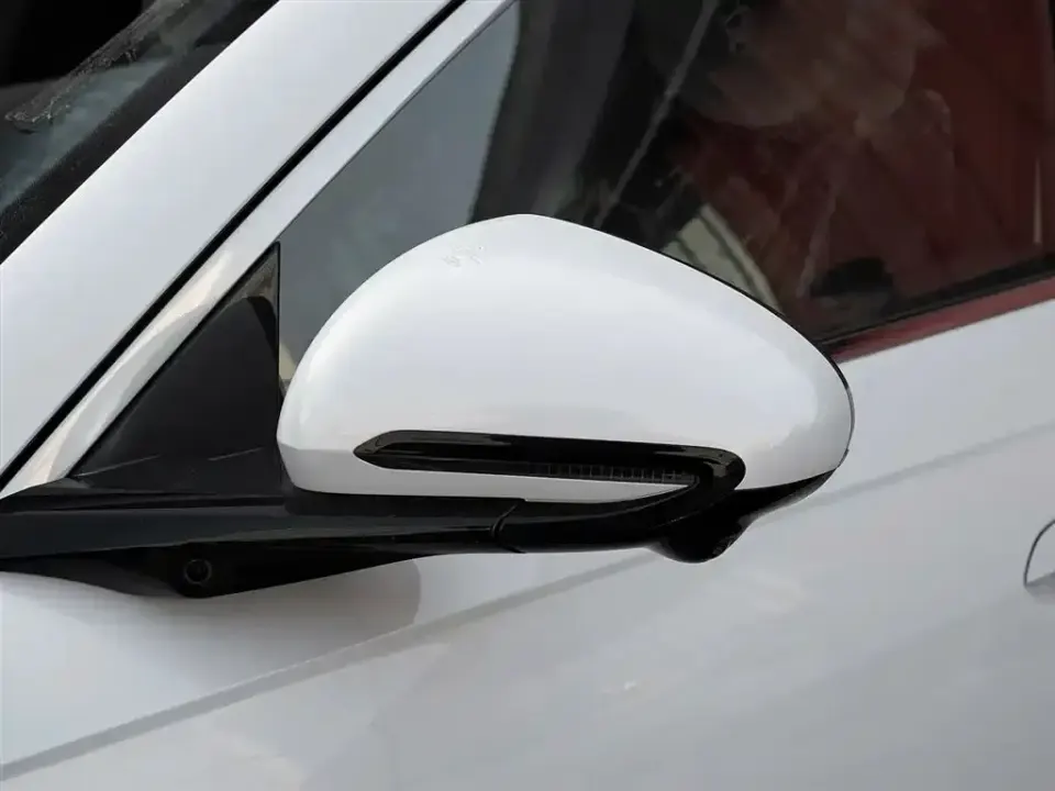 BYD Qin L