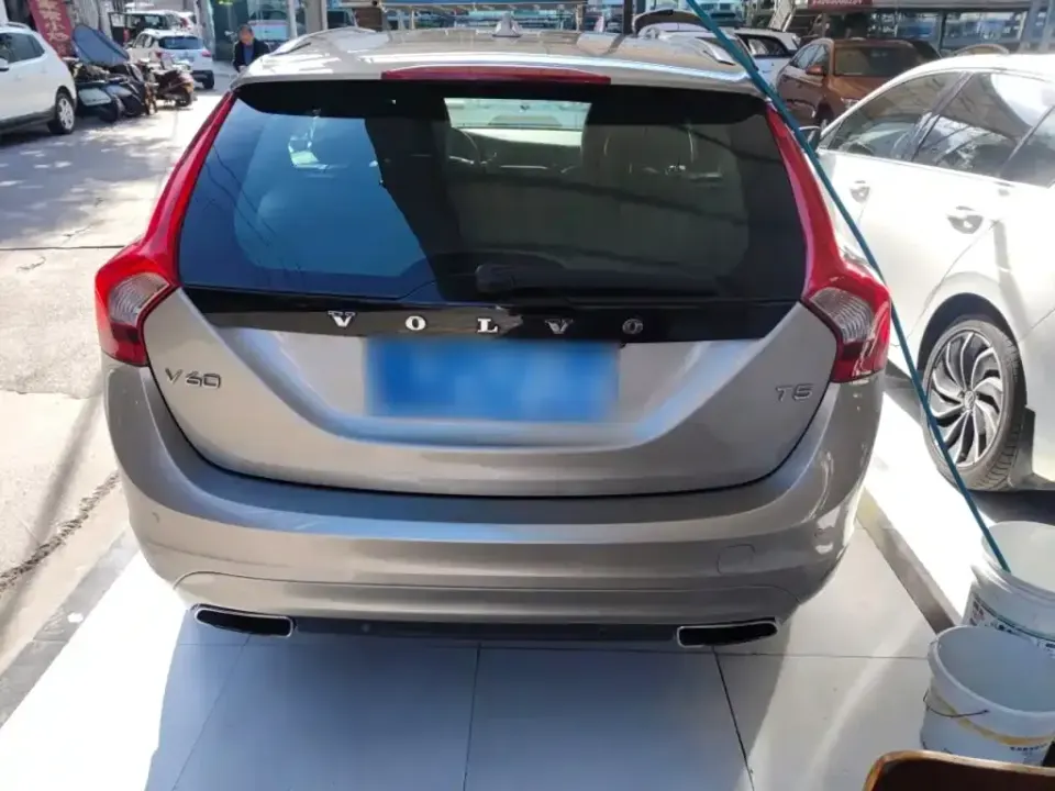 Volvo V60