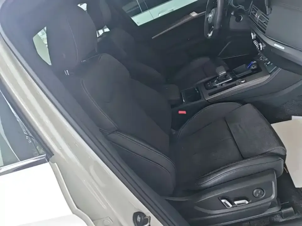 Audi Q5L Sportback