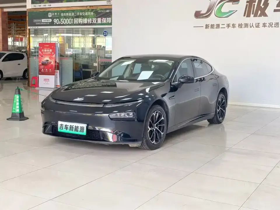 Xpeng P7