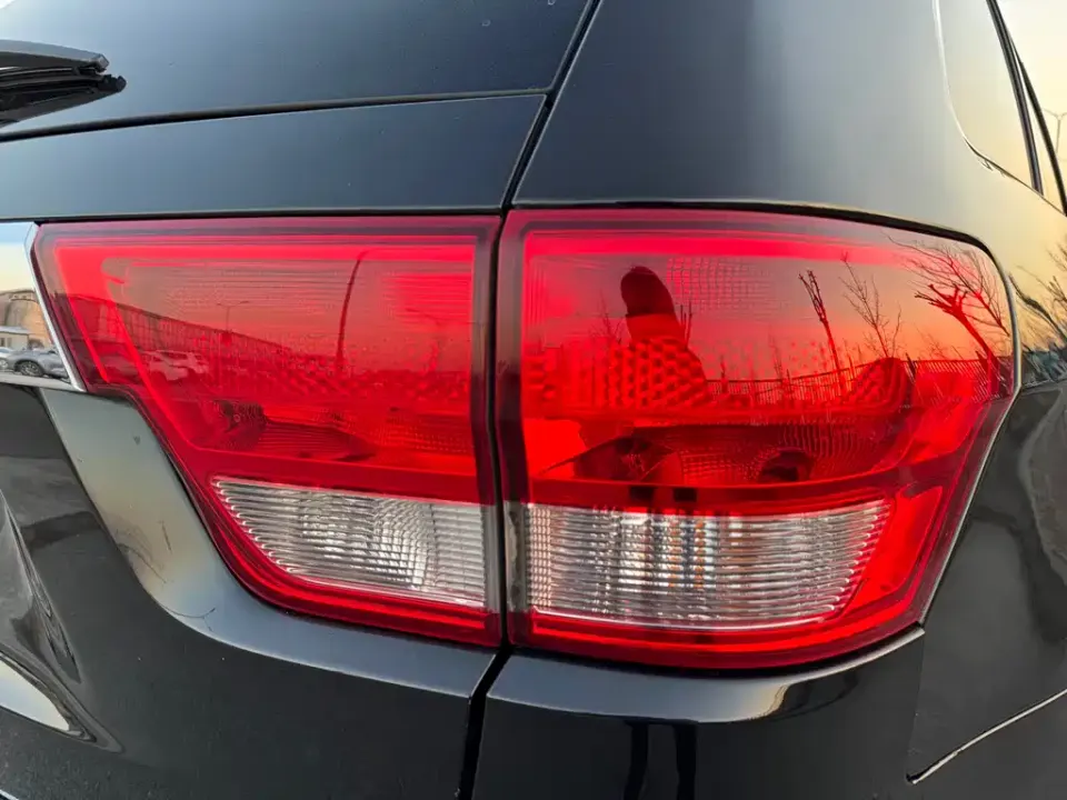 Jeep Grand Cherokee (Import)