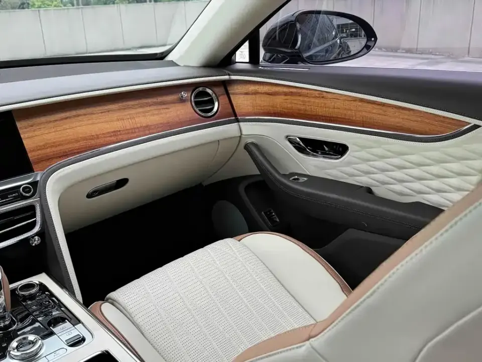 Bentley Flying Spur PHEV