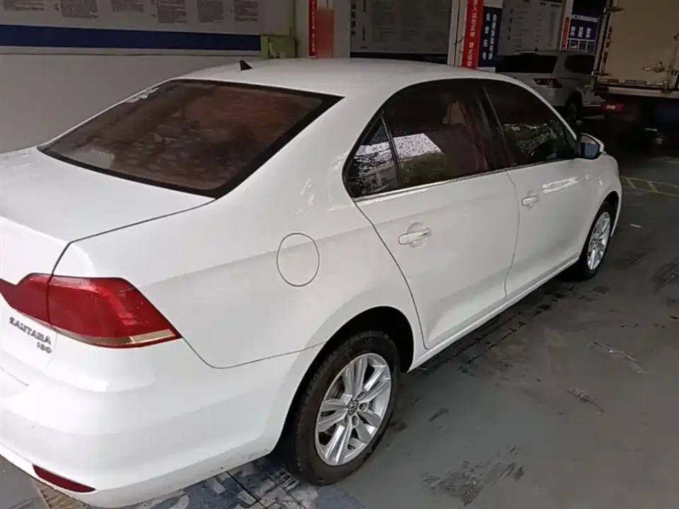 Volkswagen Santana