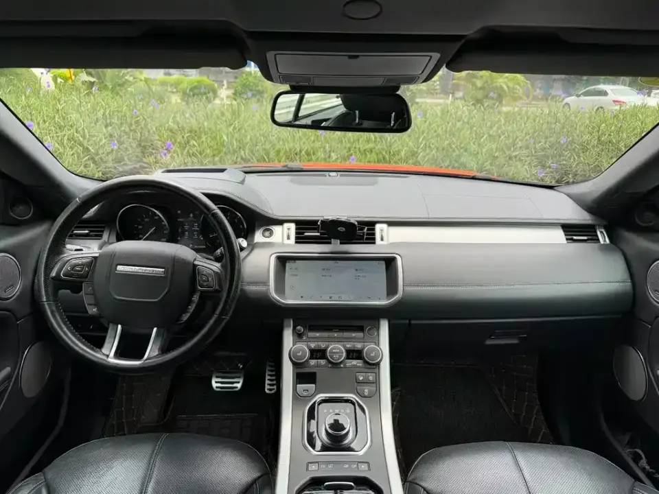 Land Rover Evoque (Import)