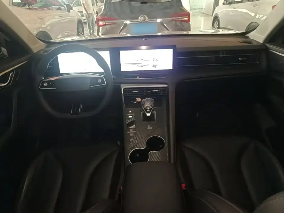 Roewe RX5