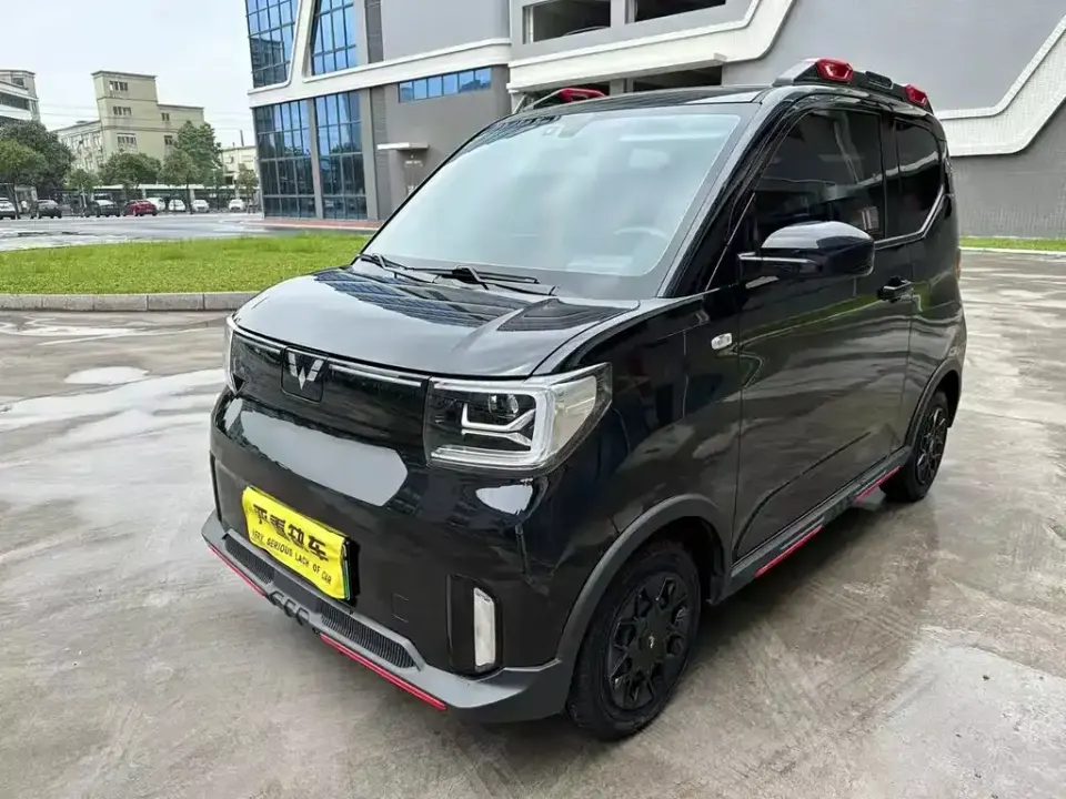 Wuling MINIEV