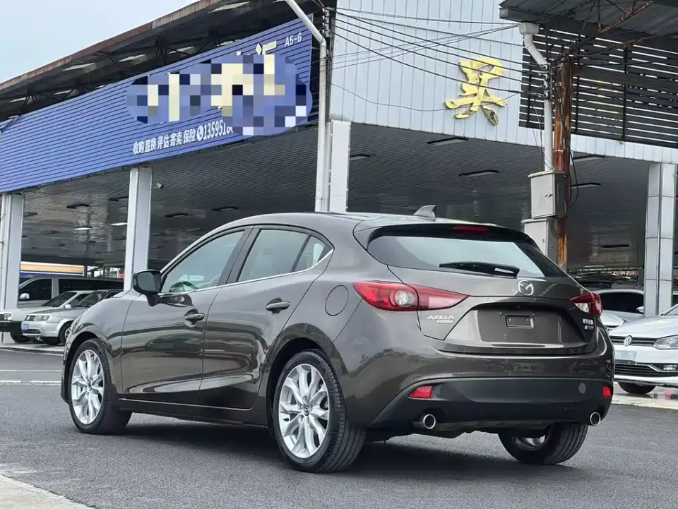 Mazda 3 Axela