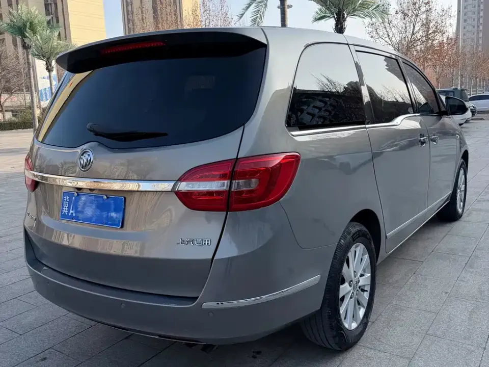 Buick GL8