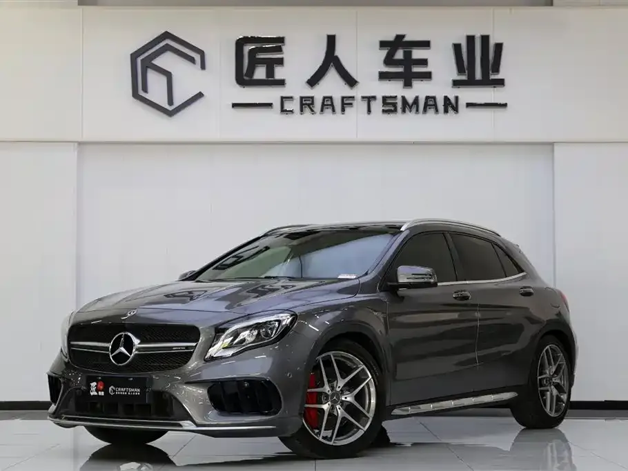 Mercedes-Benz GLA AMG