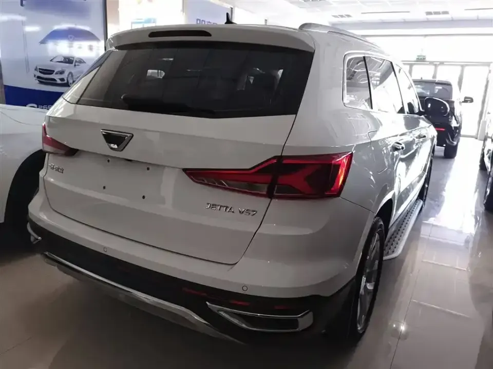 Jetta VS7