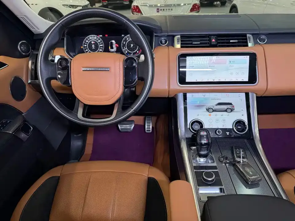 Land Rover Sport
