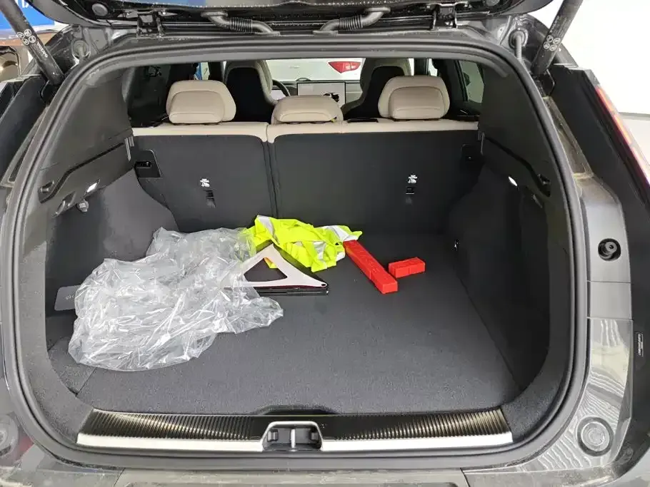 Volvo XC70 PHEV