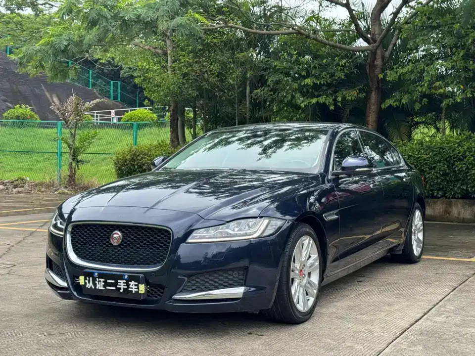 Jaguar XFL