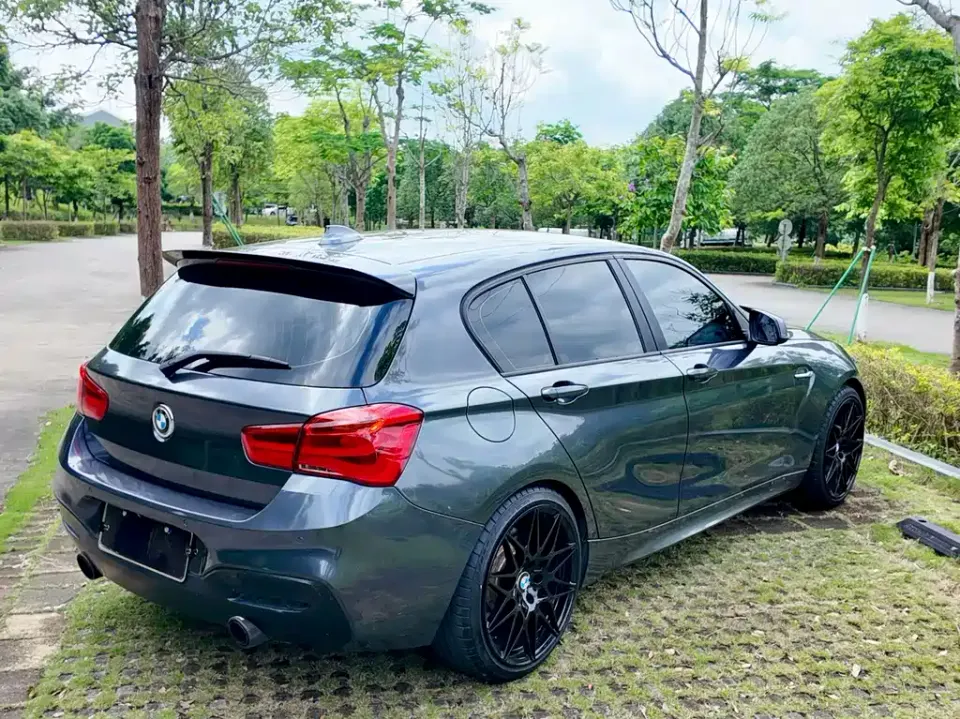 BMW 1 Series (Import)
