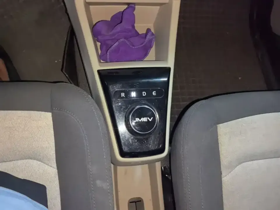 JMEV EV2