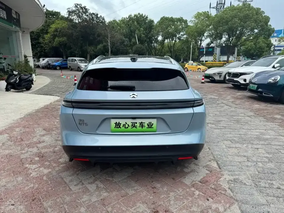 Nio ET5T
