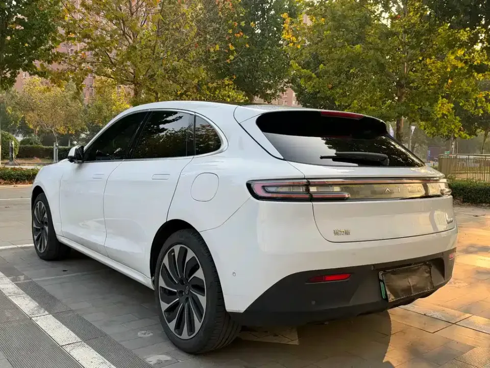 AITO AITO M5