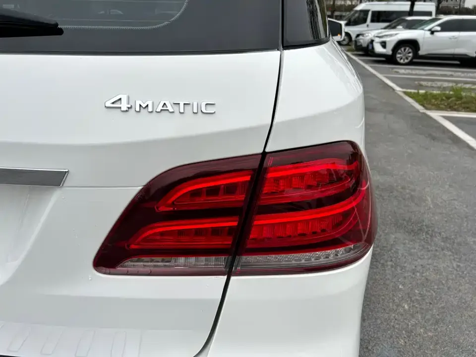 Mercedes-Benz GLE (Import)