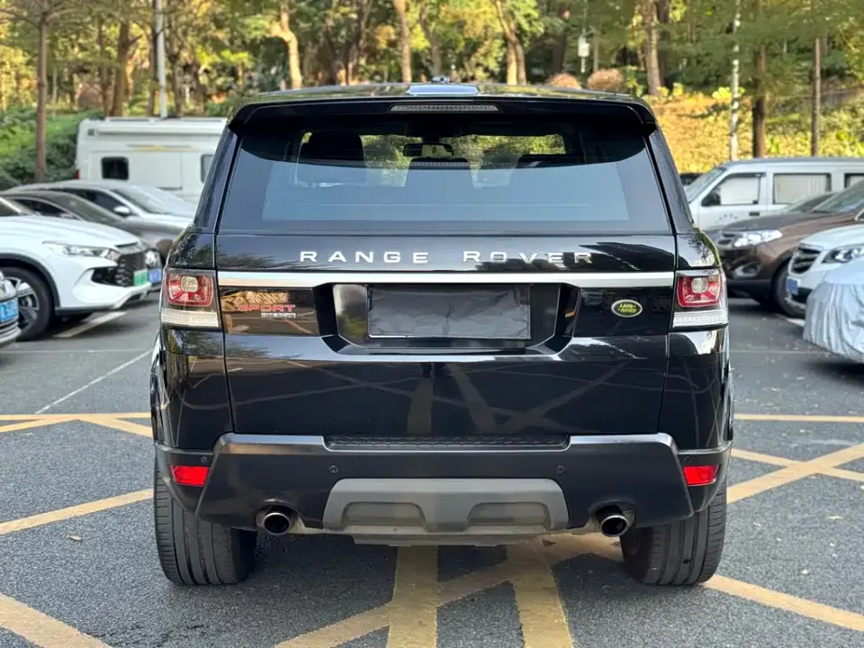 Land Rover Sport