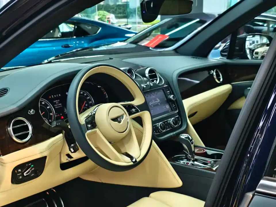Bentley Bentayga