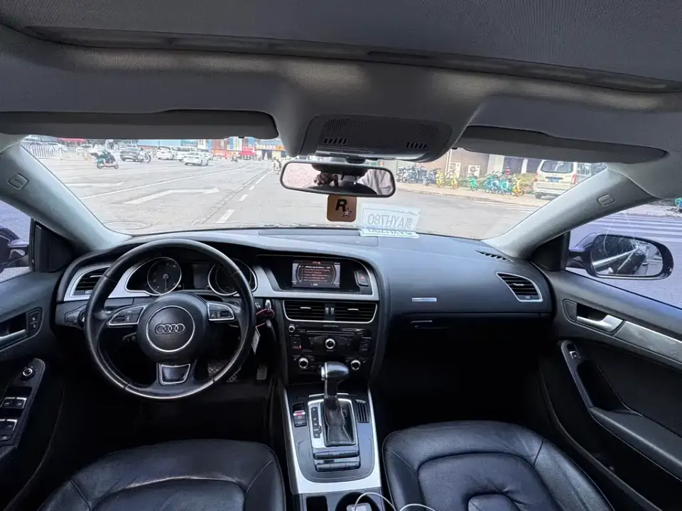 Audi A5 (Import)