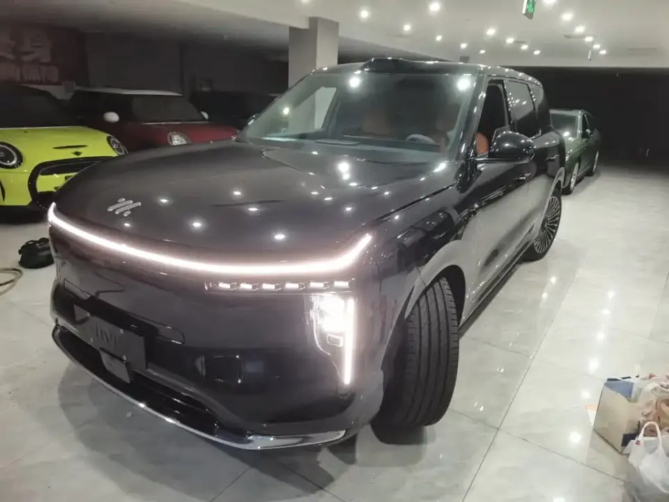 IM Motors IM LS8