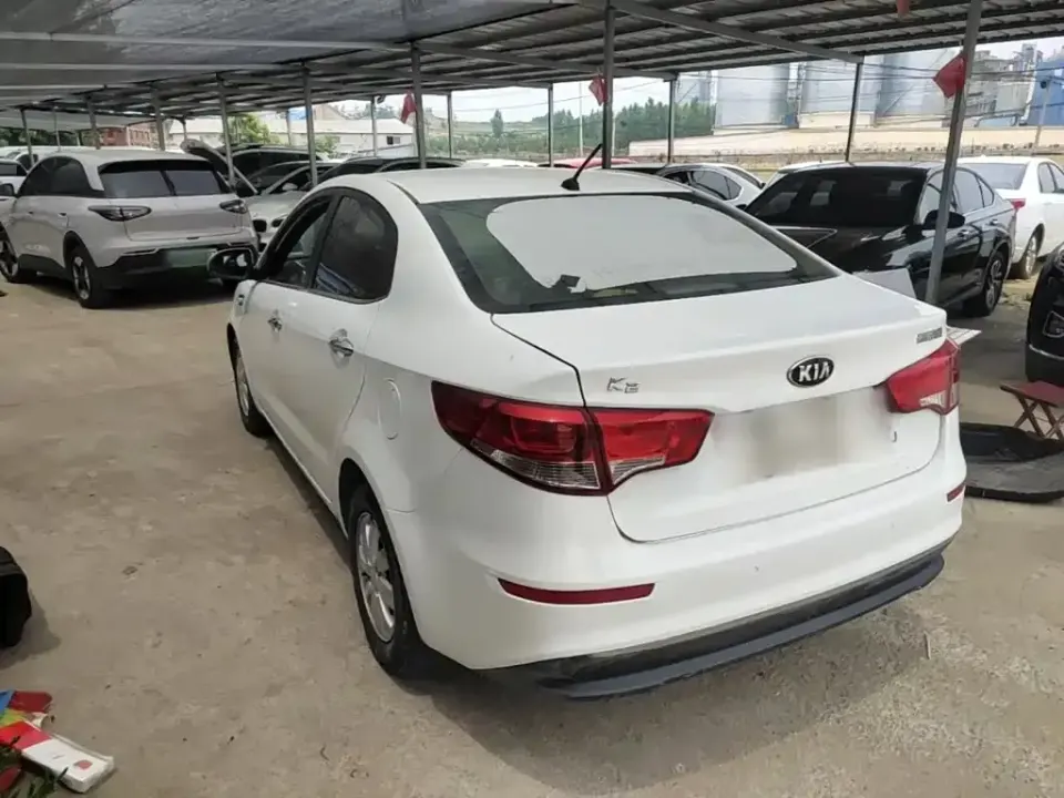 Kia K2