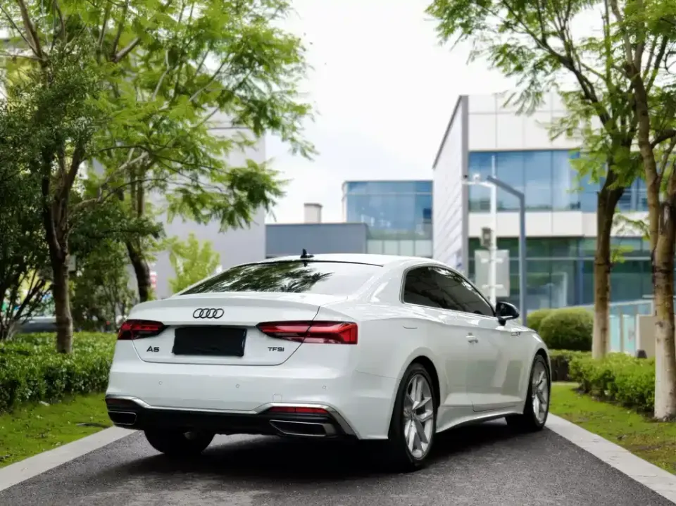 Audi A5 (Import)