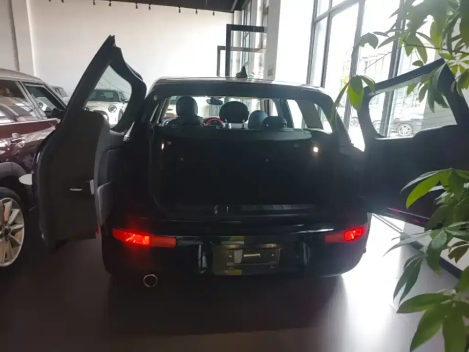 MINI Mini Clubman