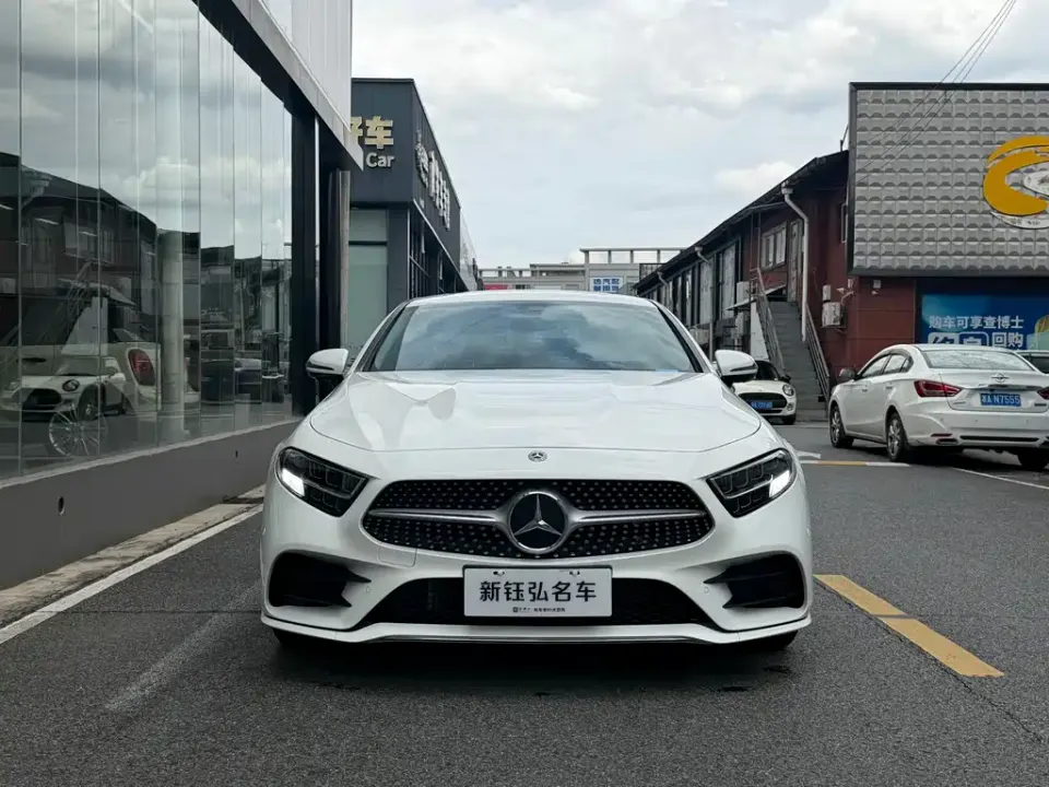 Mercedes-Benz CLS