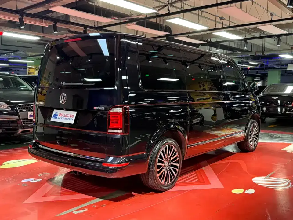 Volkswagen Multivan