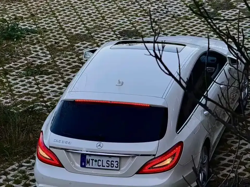 Mercedes-Benz CLS