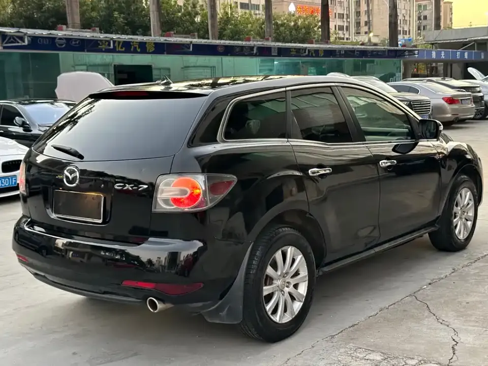 Mazda CX-7 (Import)