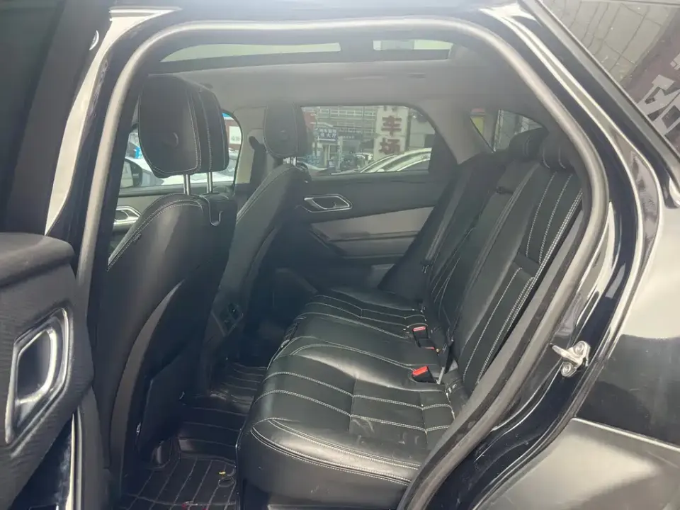 Land Rover Velar