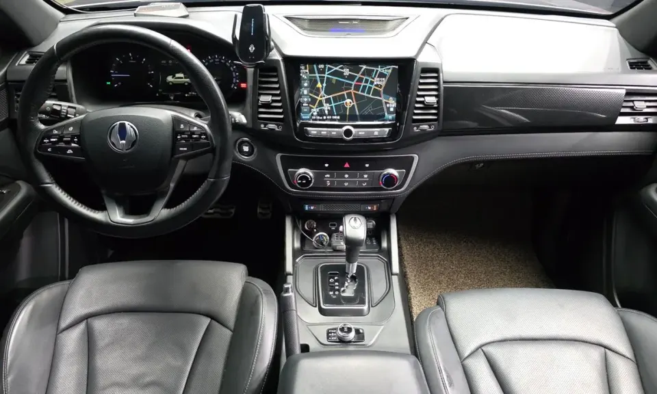 KG_Mobility_Ssangyong Rexton