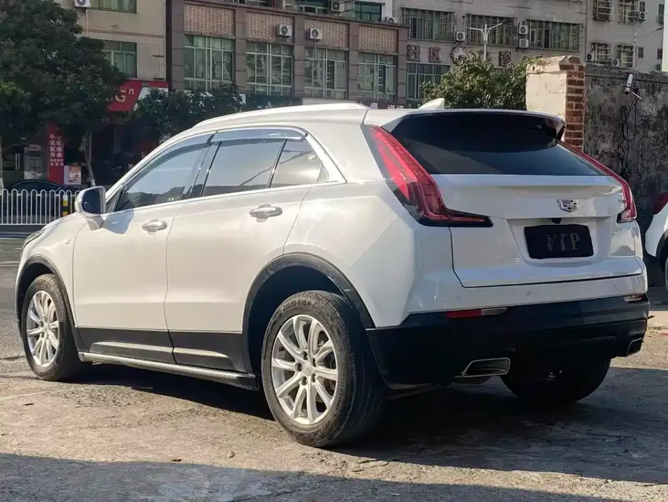 Cadillac XT4