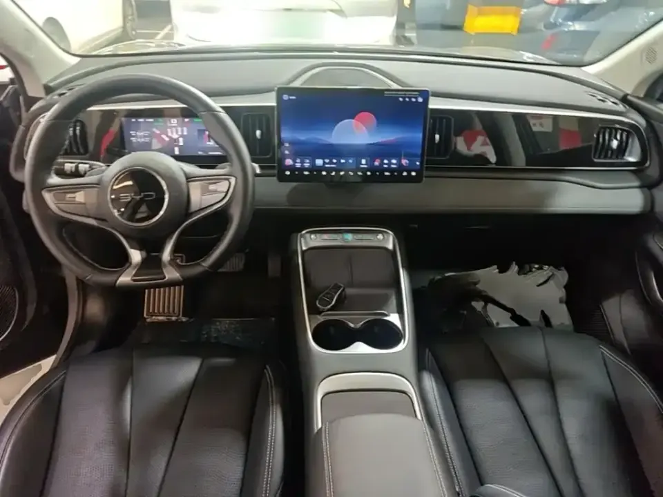 BYD Sealion 05 EV