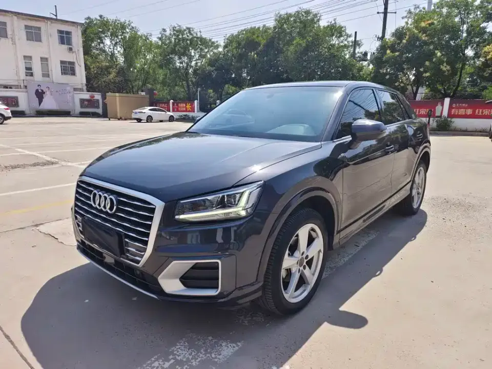 Audi Q2L