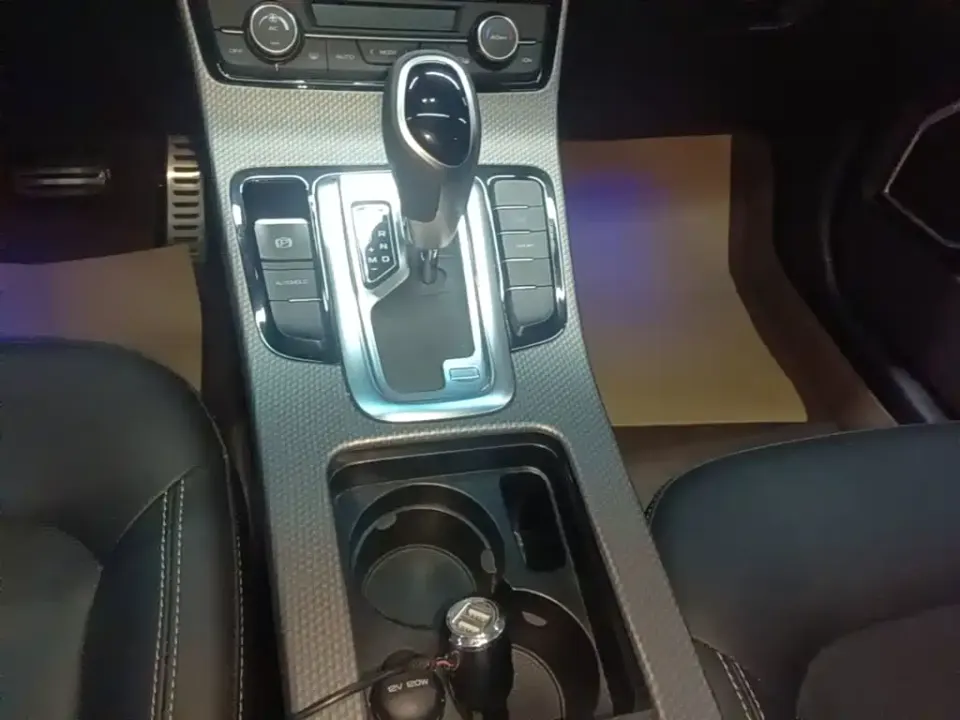 Geely Emgrand GS
